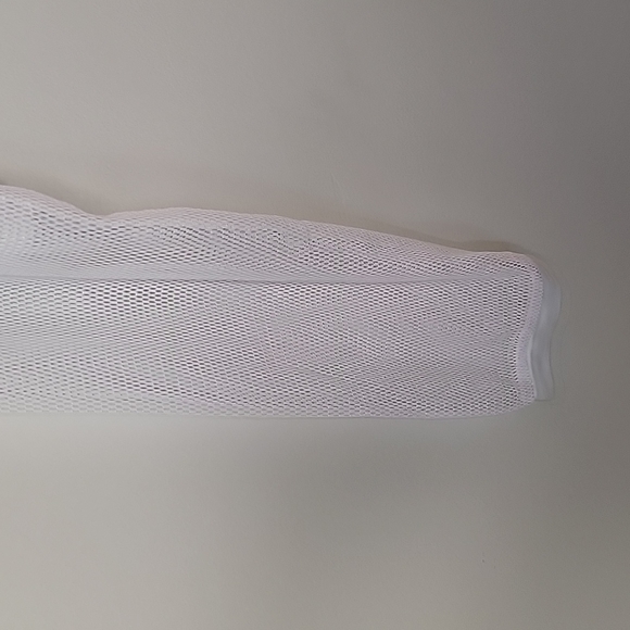 Fishnet Crop Top - Picture 3 of 8